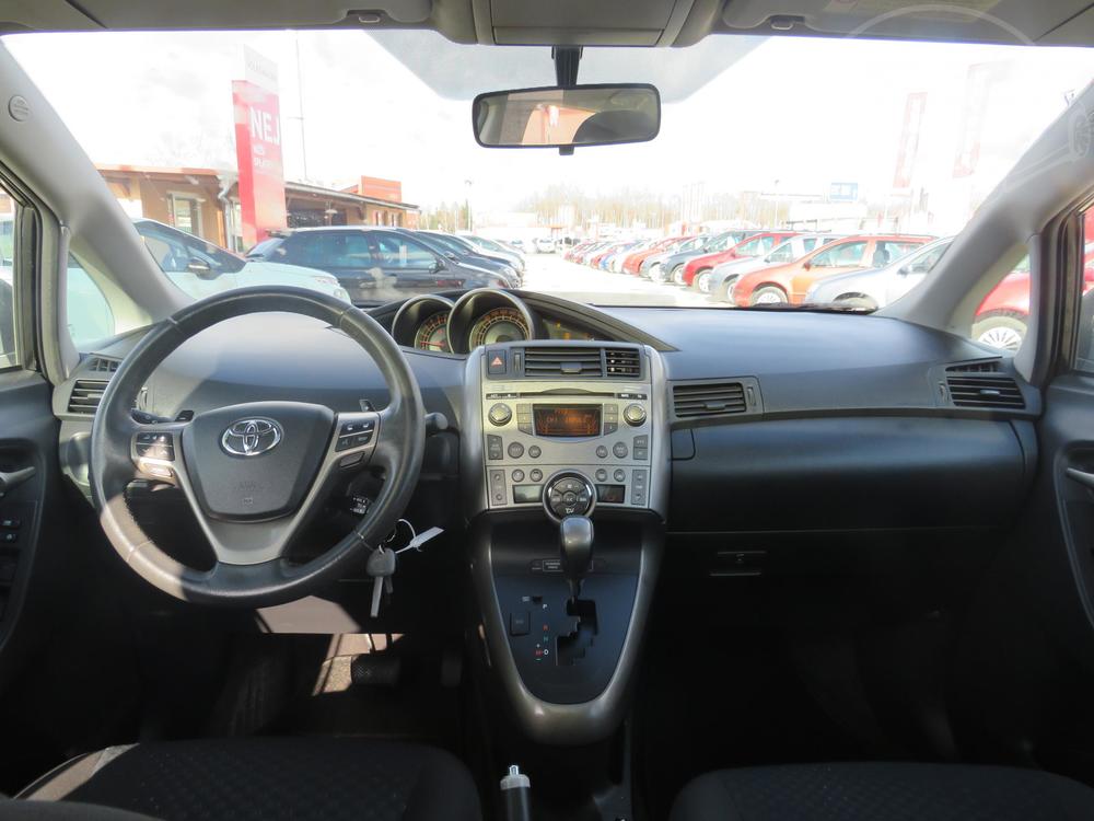 Toyota Verso 1.8 i