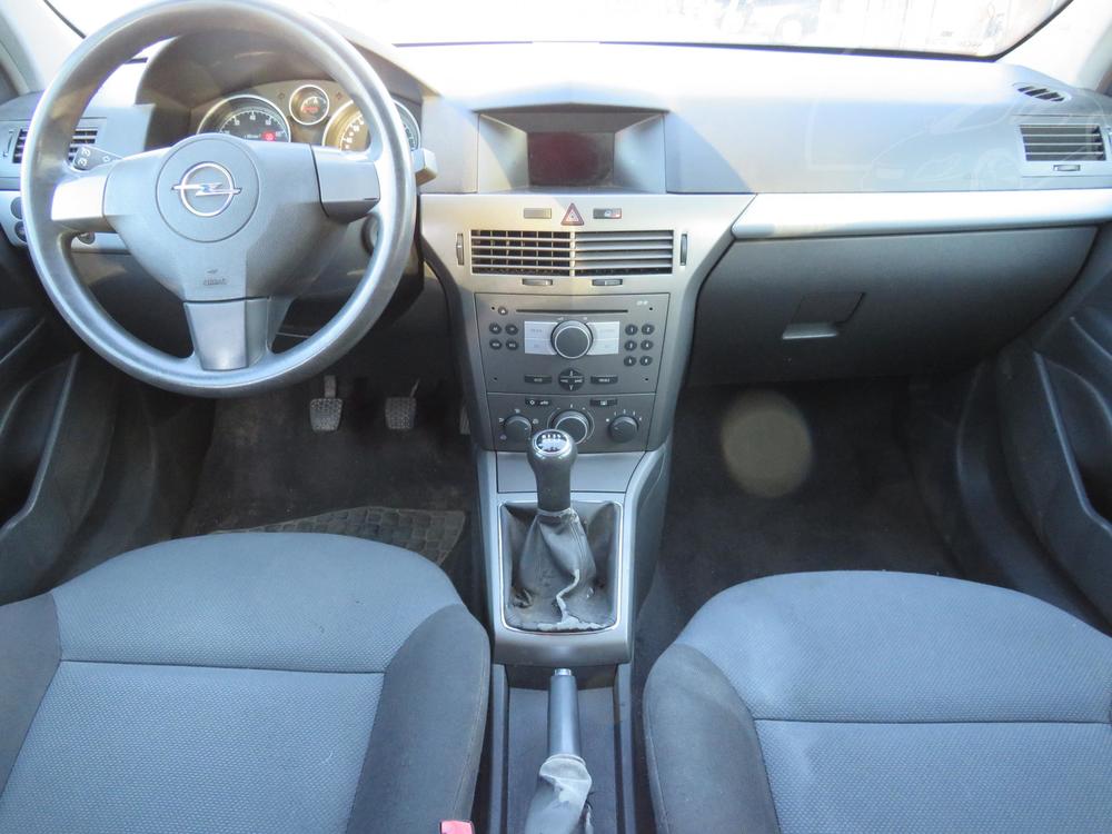 Opel Astra 1.4 i Serv.kniha