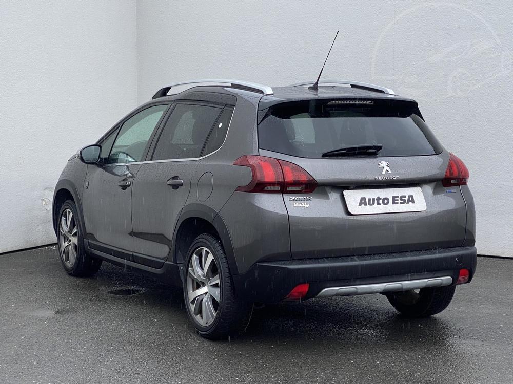 Peugeot 2008 1.2 PT