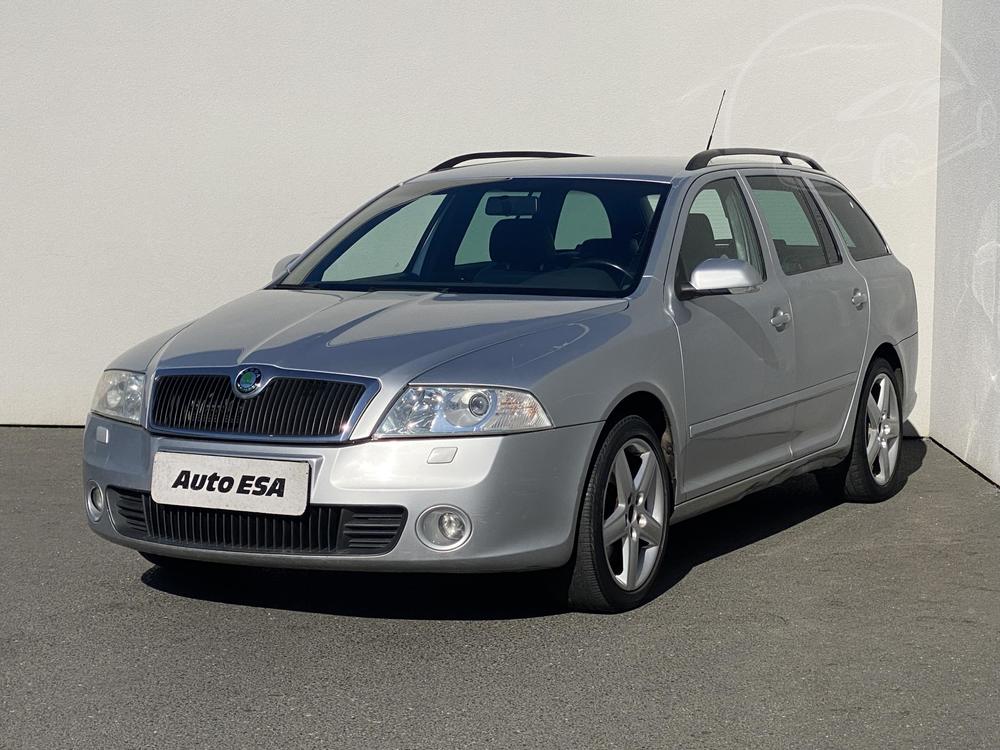 koda Octavia II 2.0 TDi, R