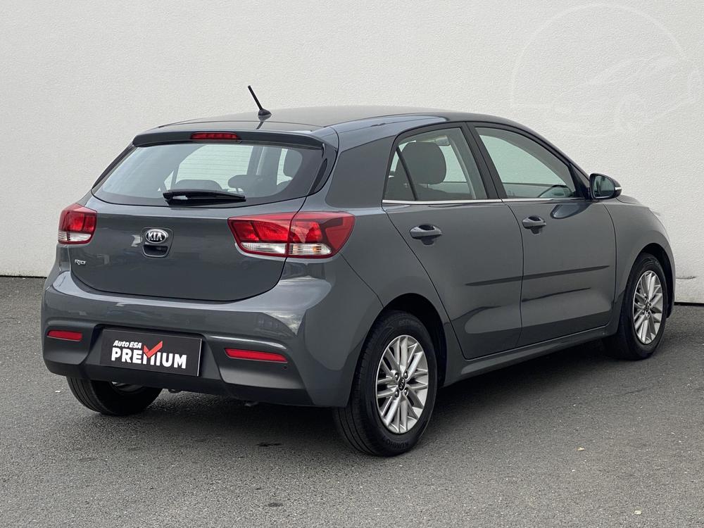 Kia Rio 1.2 i Serv.kniha