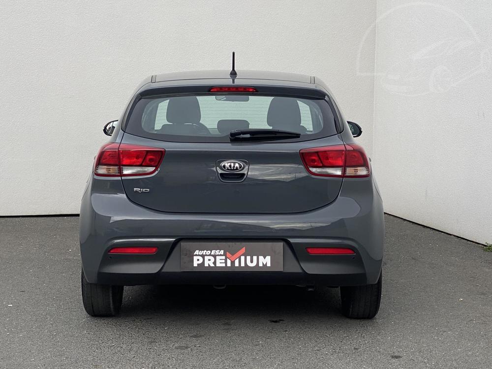 Kia Rio 1.2 i Serv.kniha