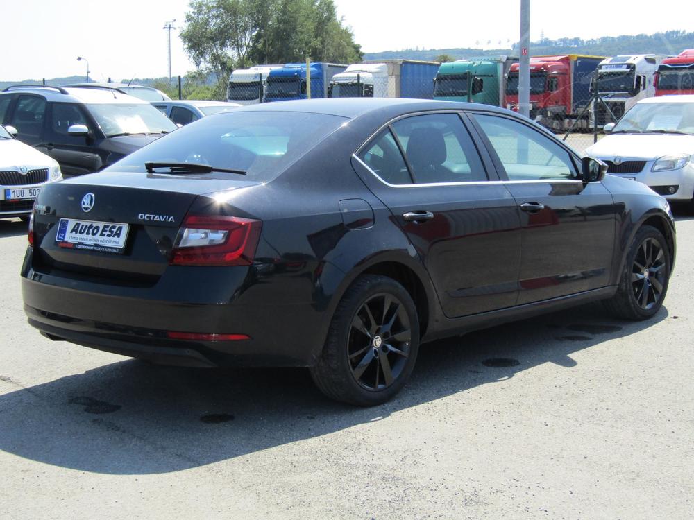 koda Octavia III 1.0 TSi Serv.kniha, R