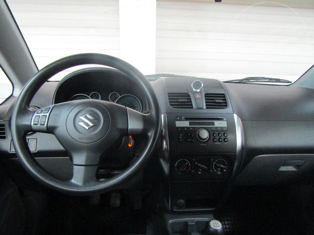 Suzuki SX4 1.6 VVT Serv.kniha, R