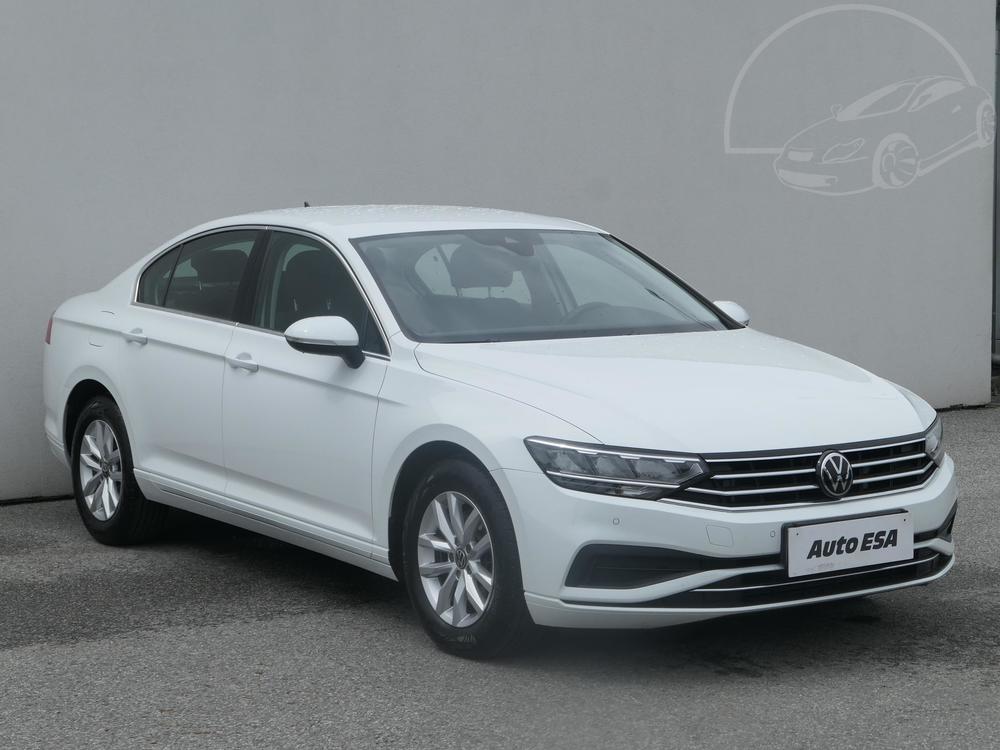 Volkswagen Passat 1.5 TSi, R