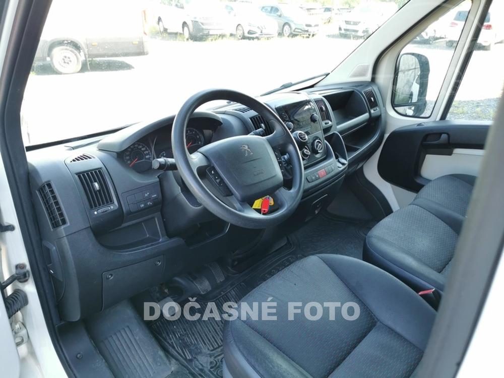 Peugeot Boxer 2.0 HDi 1.maj Serv.kniha