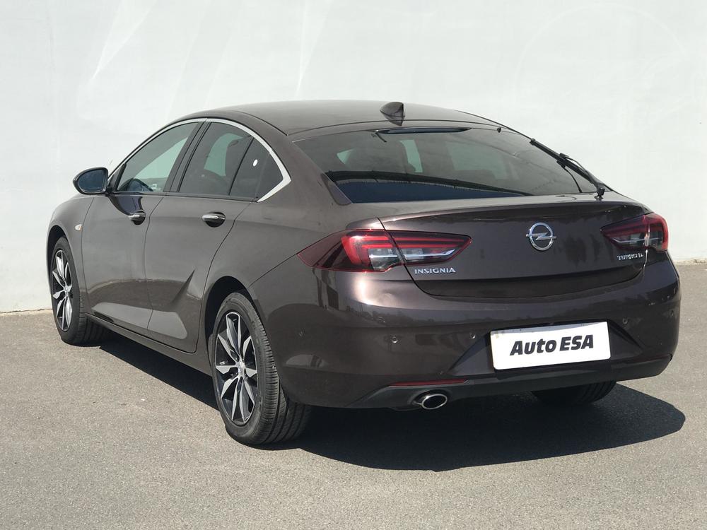 Opel Insignia 2.0 CDTi, R