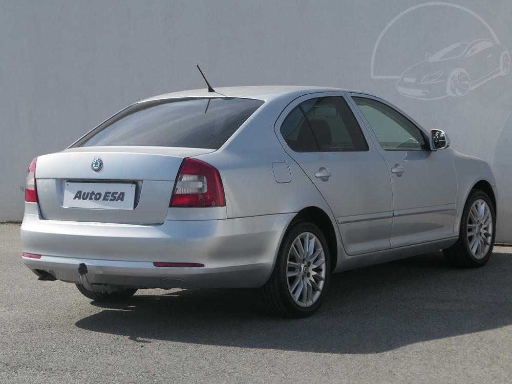 koda Octavia II 1.9 TDi, R