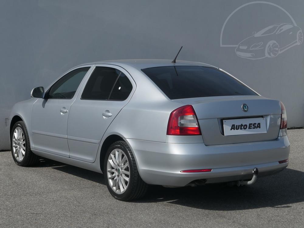 koda Octavia II 1.9 TDi, R