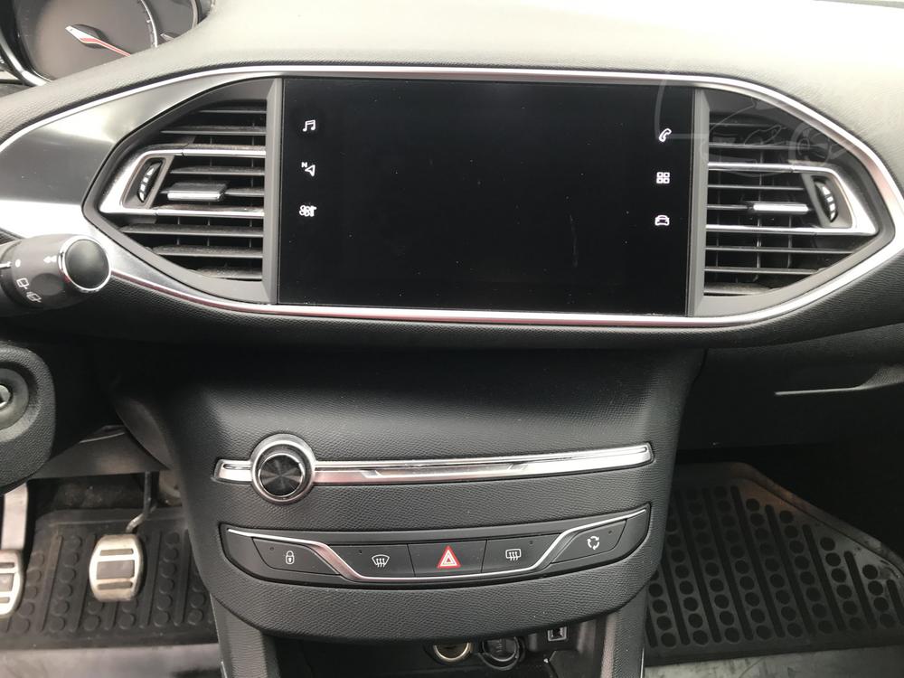 Peugeot 308 1.5 HDi 1.maj, R