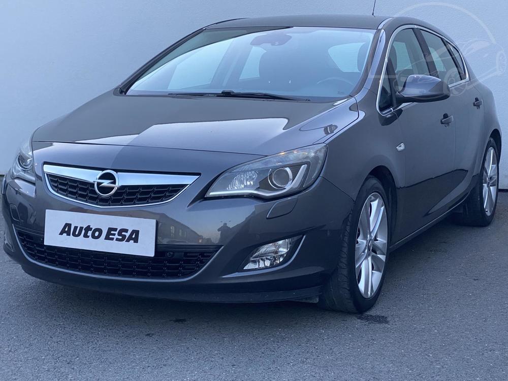 Opel Astra 2.0 CDTi