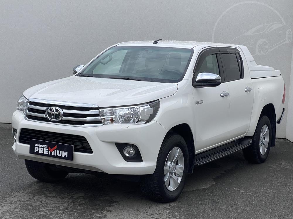 Toyota Hilux 2.4 D-4D, R