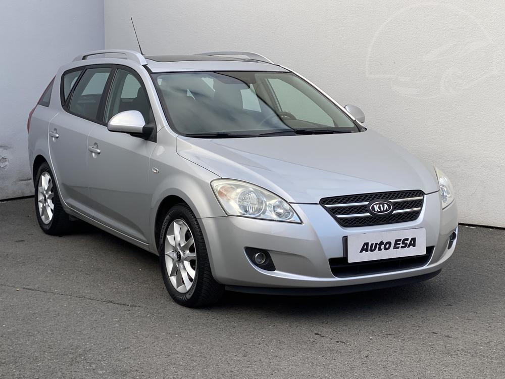 Prodm Kia Ceed 1.4 CVVT Serv.kniha