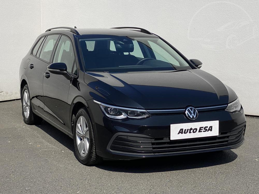 Prodm Volkswagen Golf 1.5 eTSi Serv.kniha