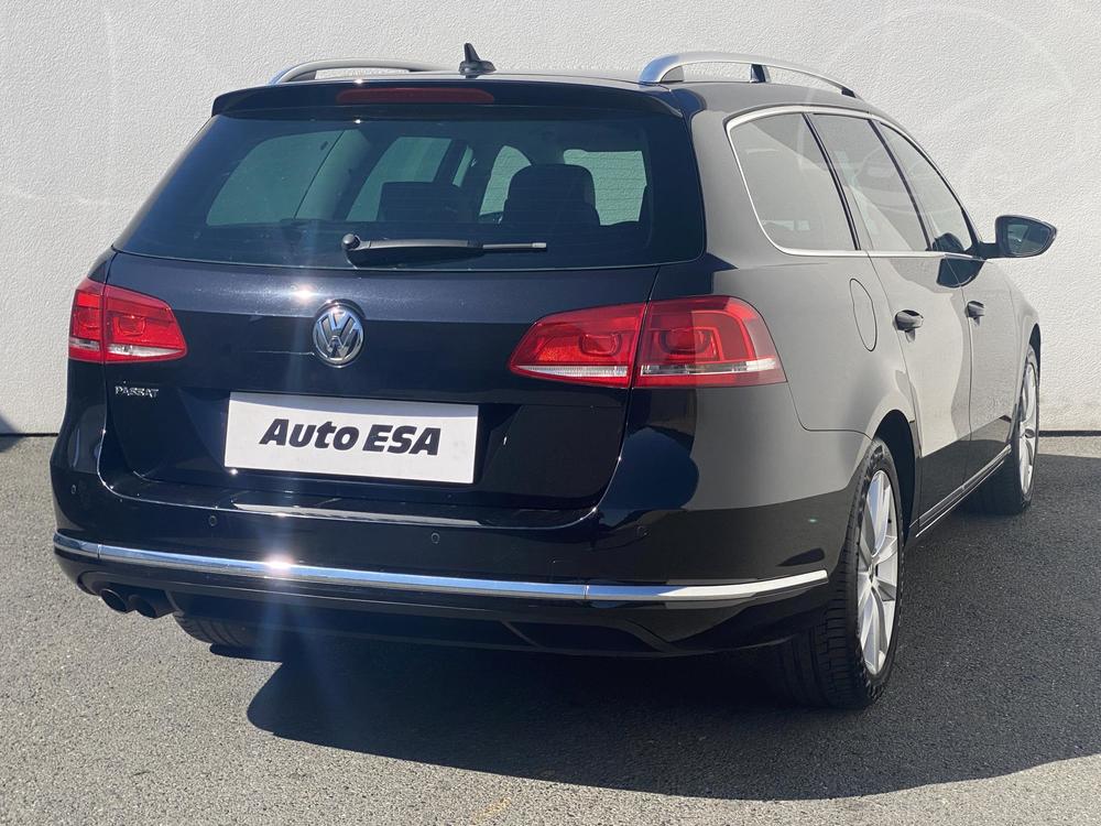 Volkswagen Passat 2.0 TDi Serv.kniha