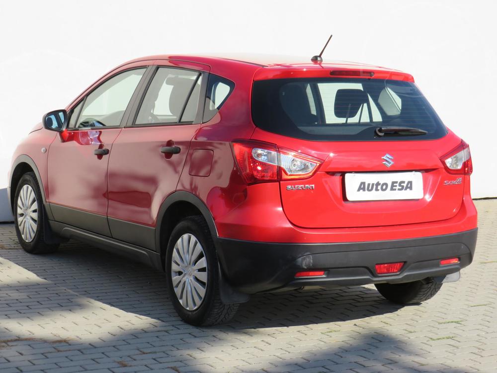 Suzuki SX4 1.6 i, R