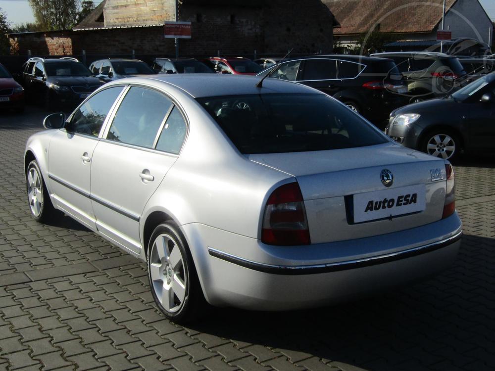 koda Superb 2.8 V6