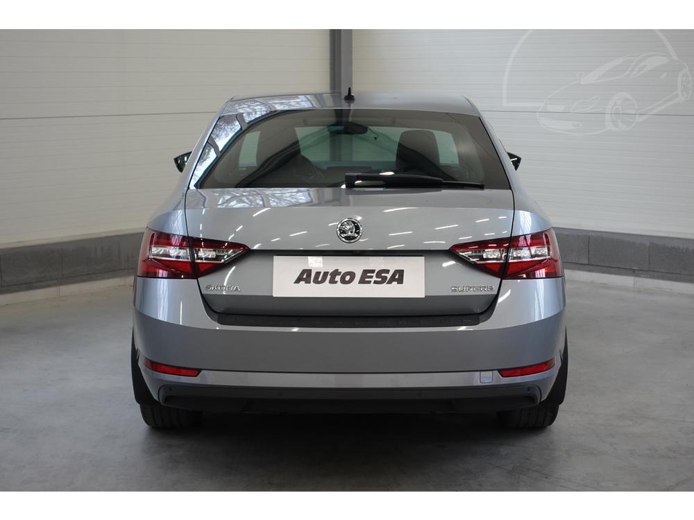 koda Superb III 2.0 TDI 1.maj, R