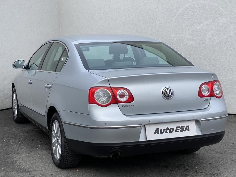 Volkswagen Passat 1.6 FSi