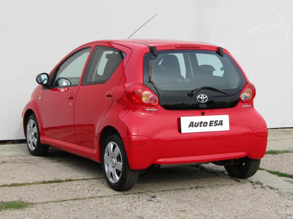 Toyota Aygo 1.0 i, R