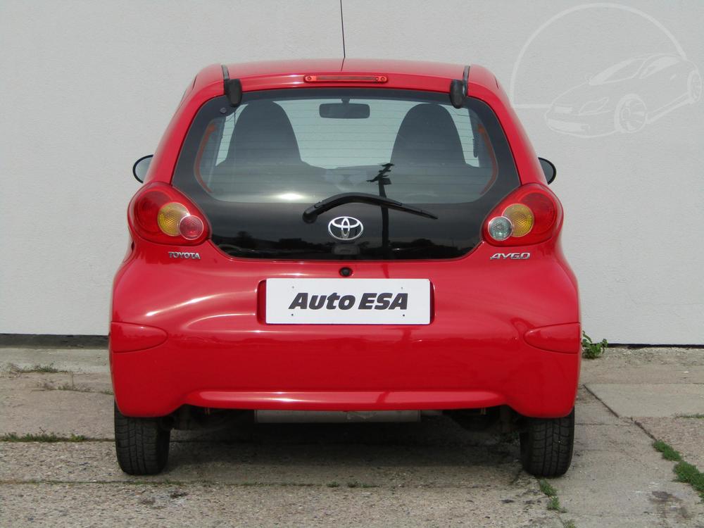 Toyota Aygo 1.0 i, R