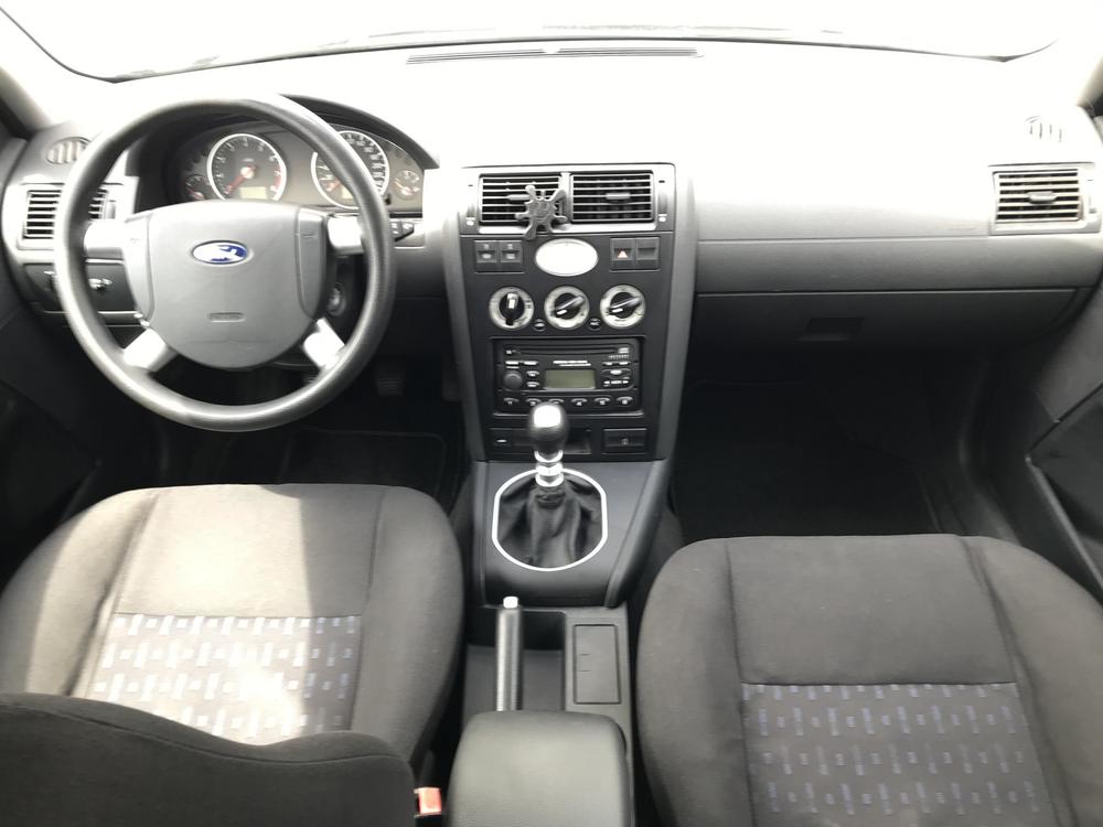 Ford Mondeo 1.8