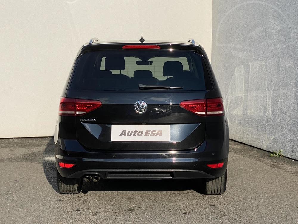 Volkswagen Touran 2.0 TDi