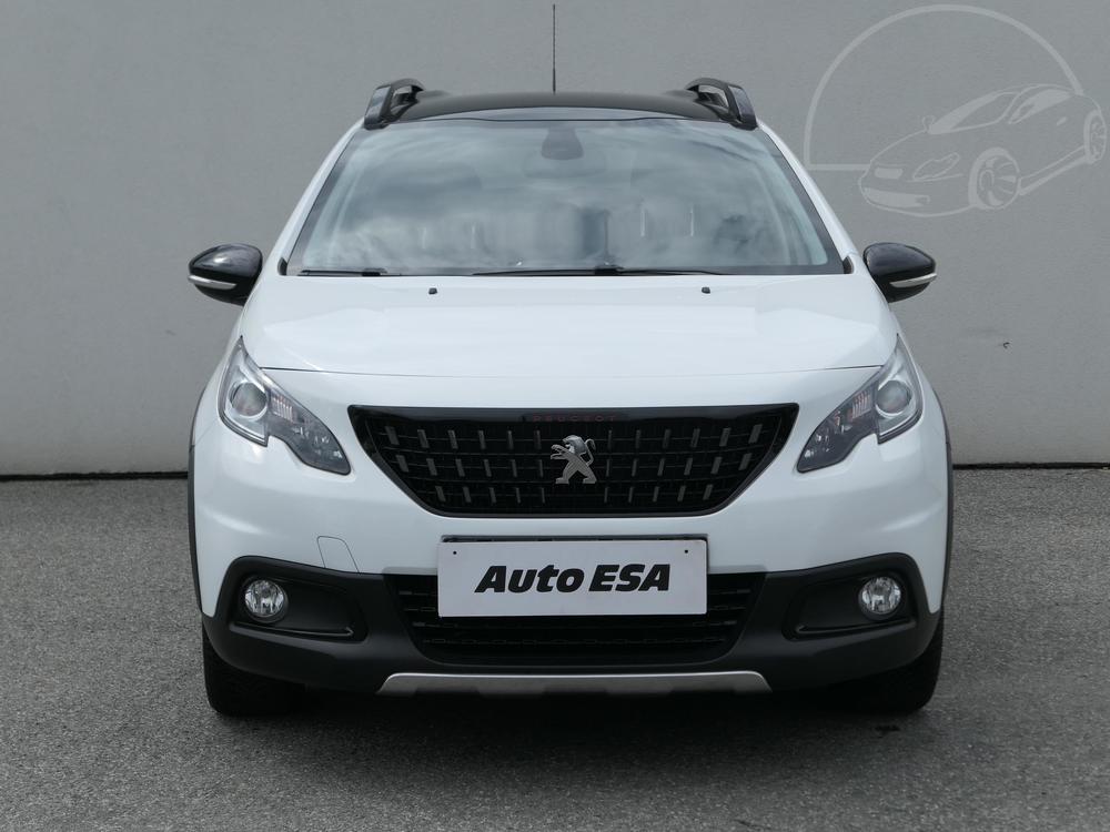 Peugeot 2008 1.2 PT, R