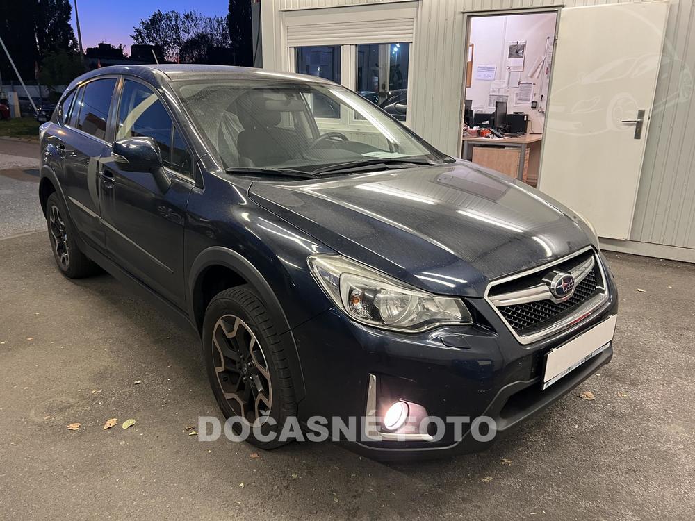 Prodm Subaru XV 2.0 i 1.maj Serv.kniha, R