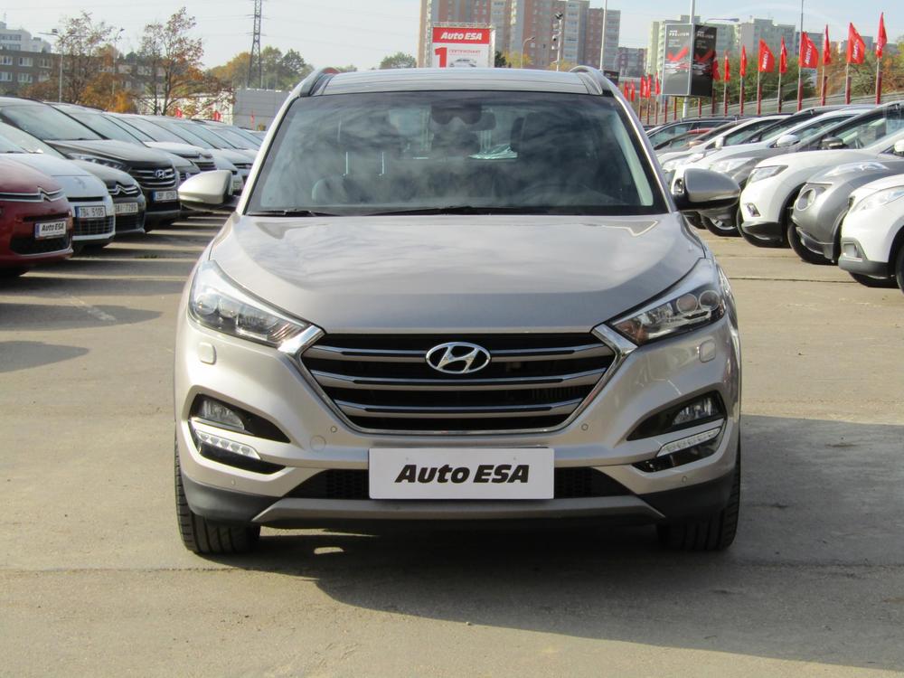 Hyundai Tucson 2.0 CRDi 1.maj, R