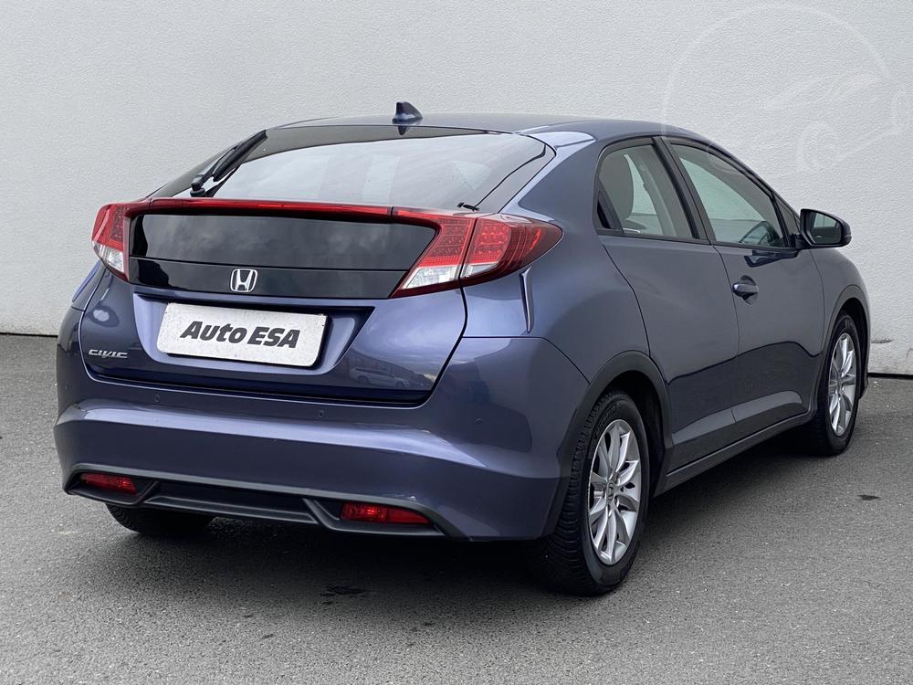 Honda Civic 1.3 i-VTEC Serv.kniha, R