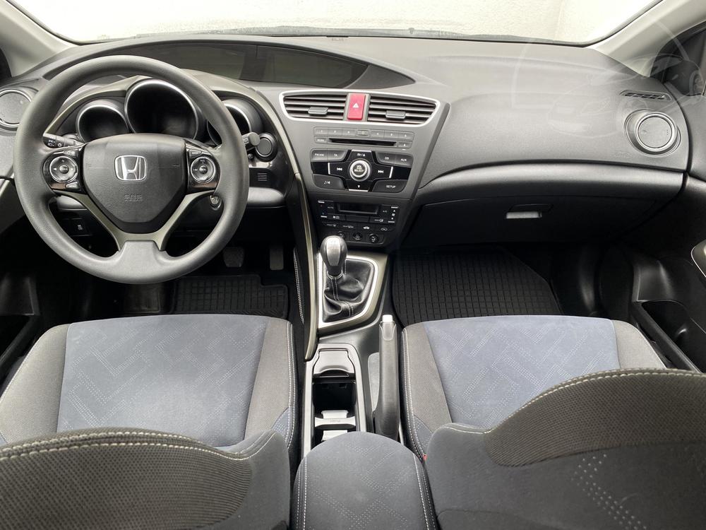 Honda Civic 1.3 i-VTEC Serv.kniha, R