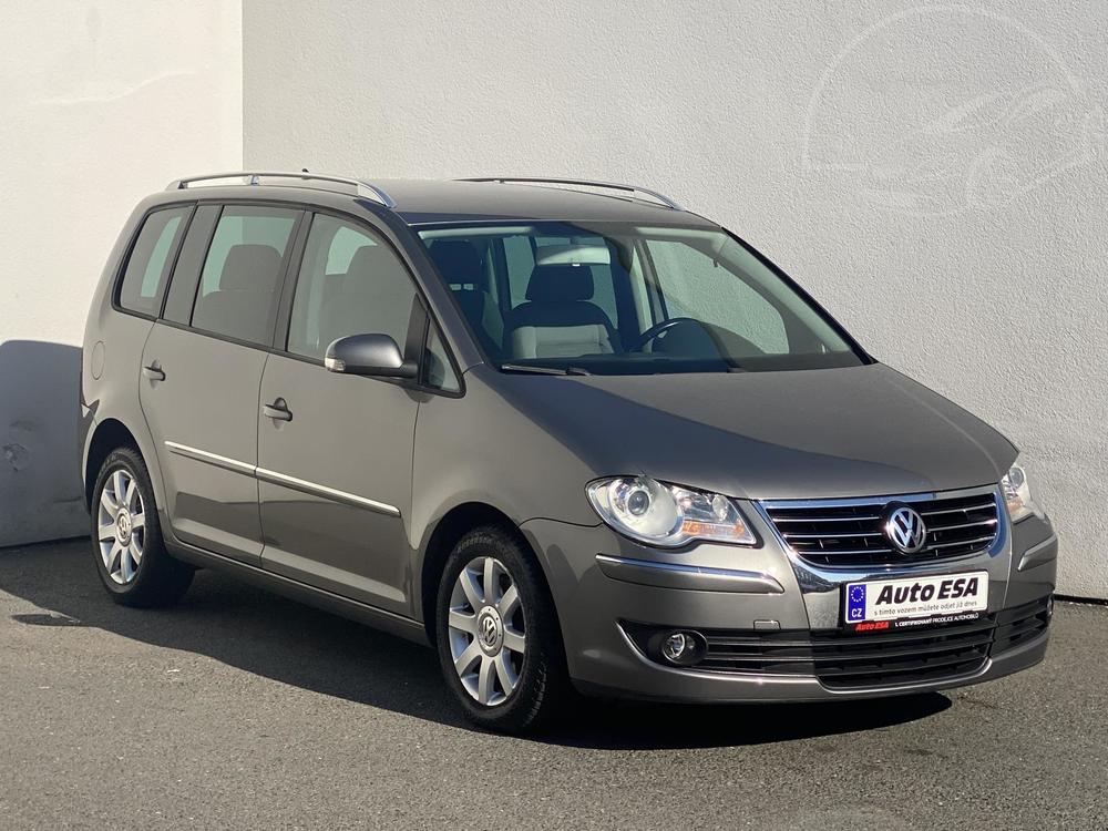 Prodm Volkswagen Touran 2.0 TDi