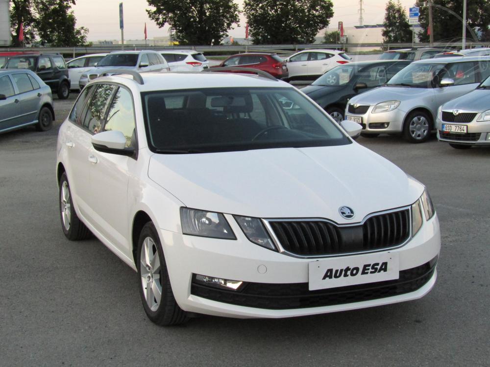 koda Octavia III 1.6 TDi Serv.kniha, R