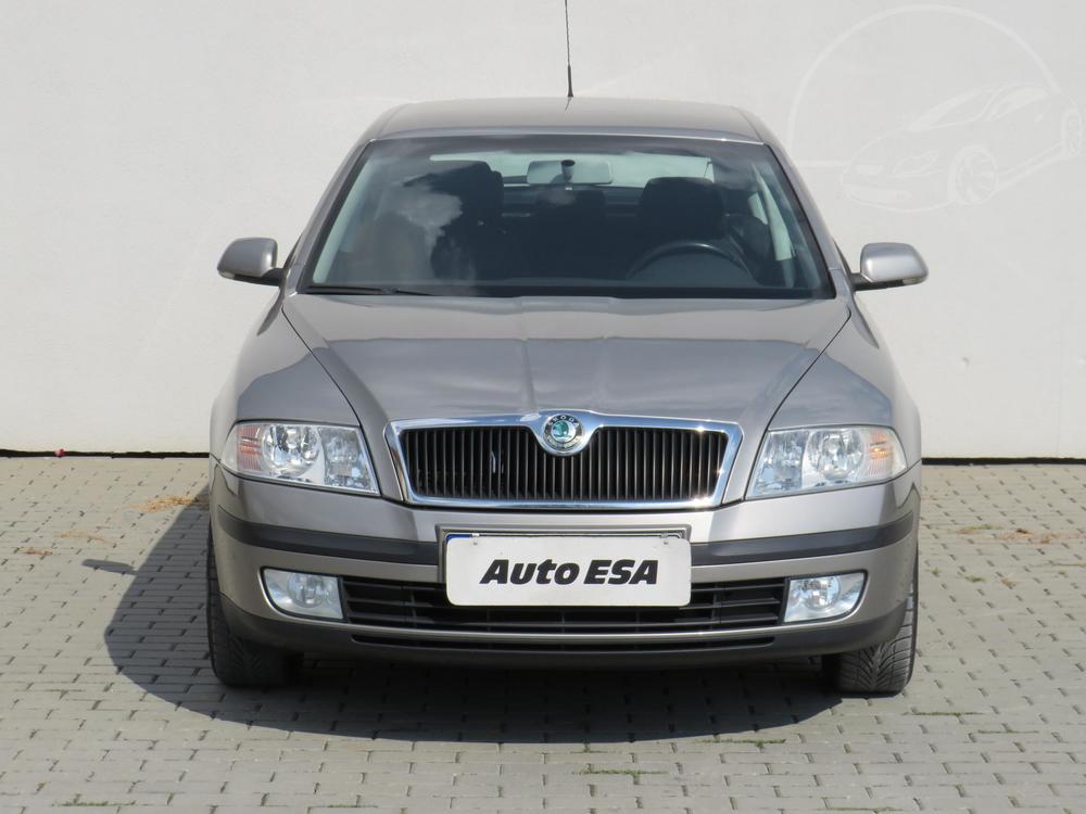 koda Octavia II 1.9 TDi, R