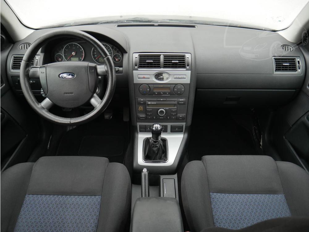 Ford Mondeo 1.8 i