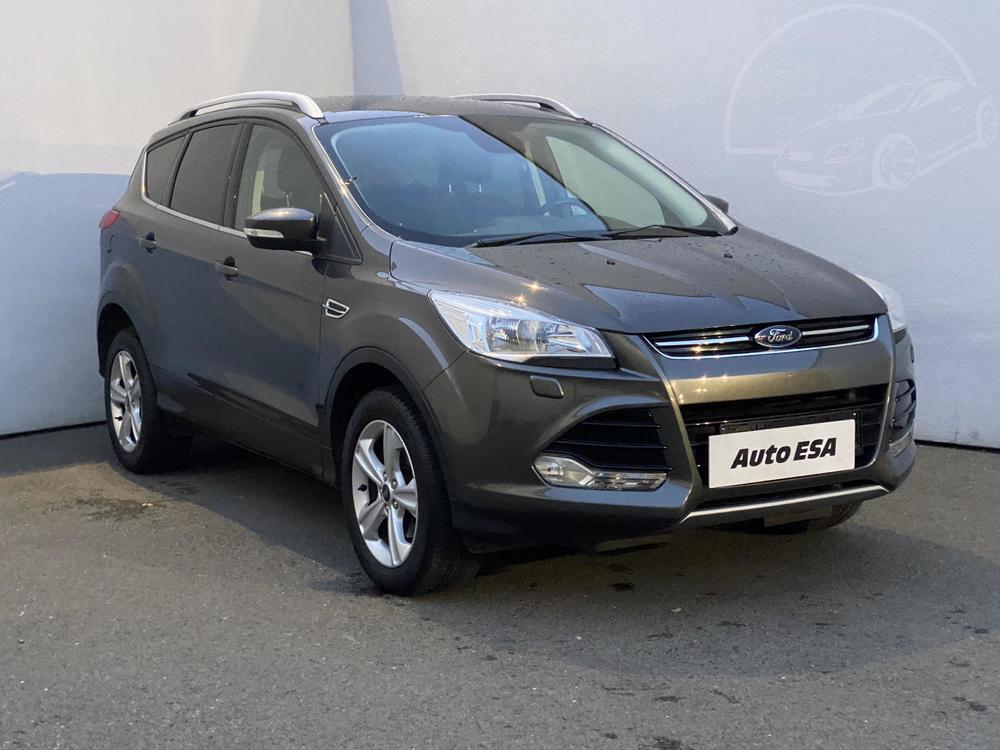 Prodm Ford Kuga 1.5 EB Serv.kniha