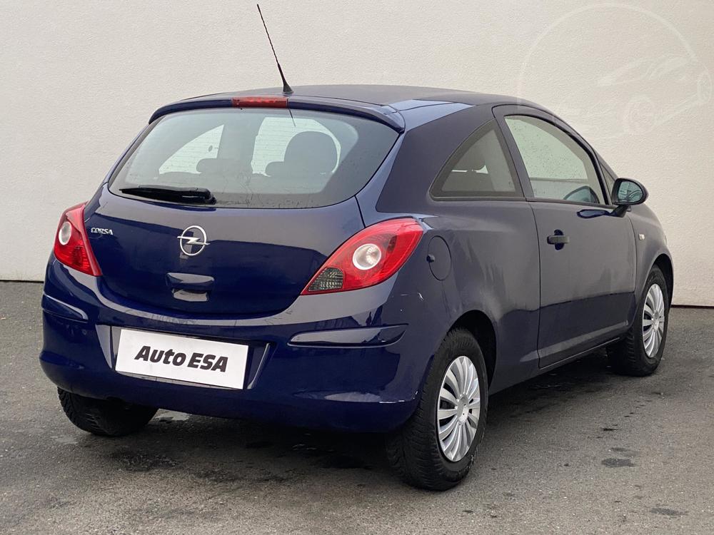 Opel Corsa 1.2 i, R