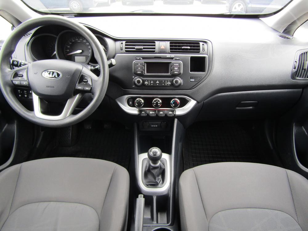 Kia Rio 1.2 i Serv.kniha, R