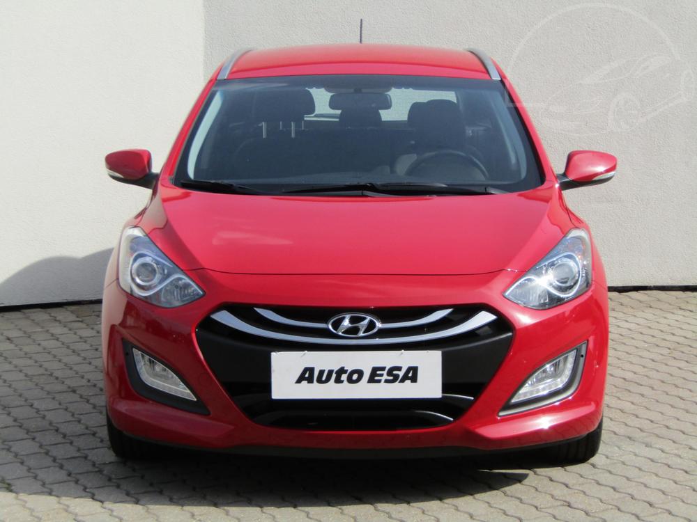 Prodm Hyundai i30 1.6 GDi 1.maj Serv.kniha