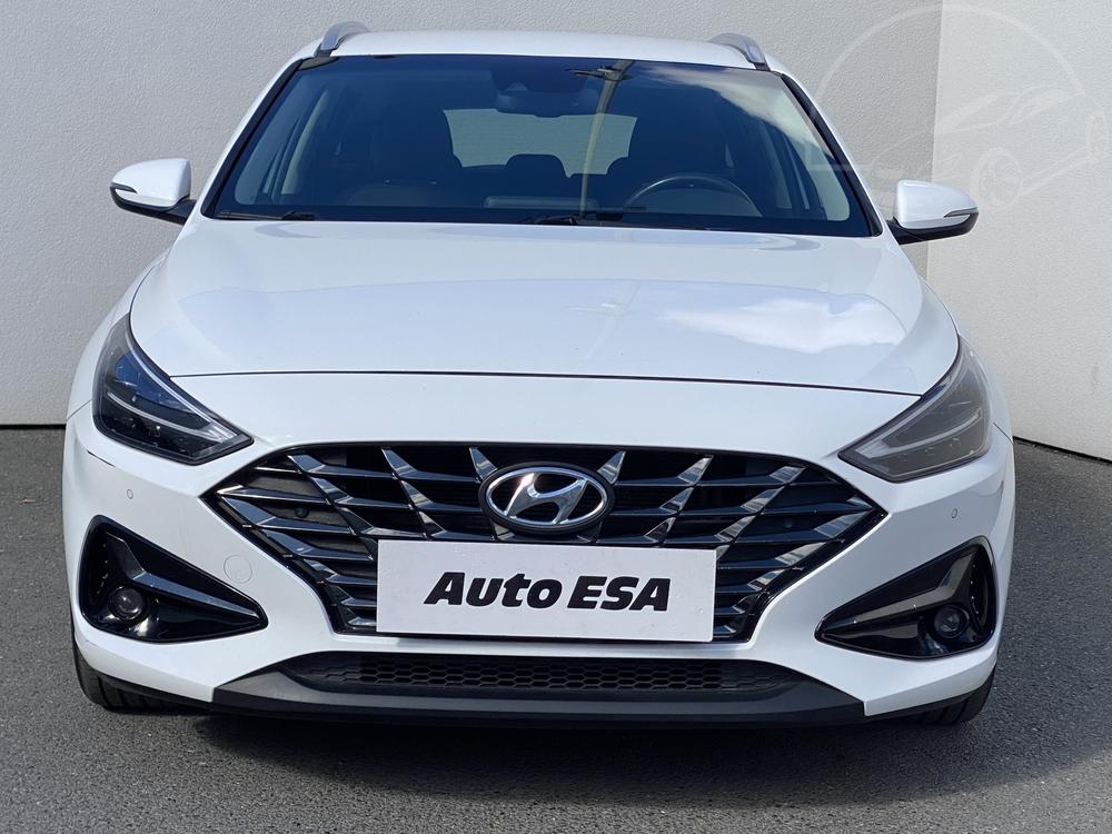 Hyundai i30 1.6 CRDi 1.maj Serv.kniha