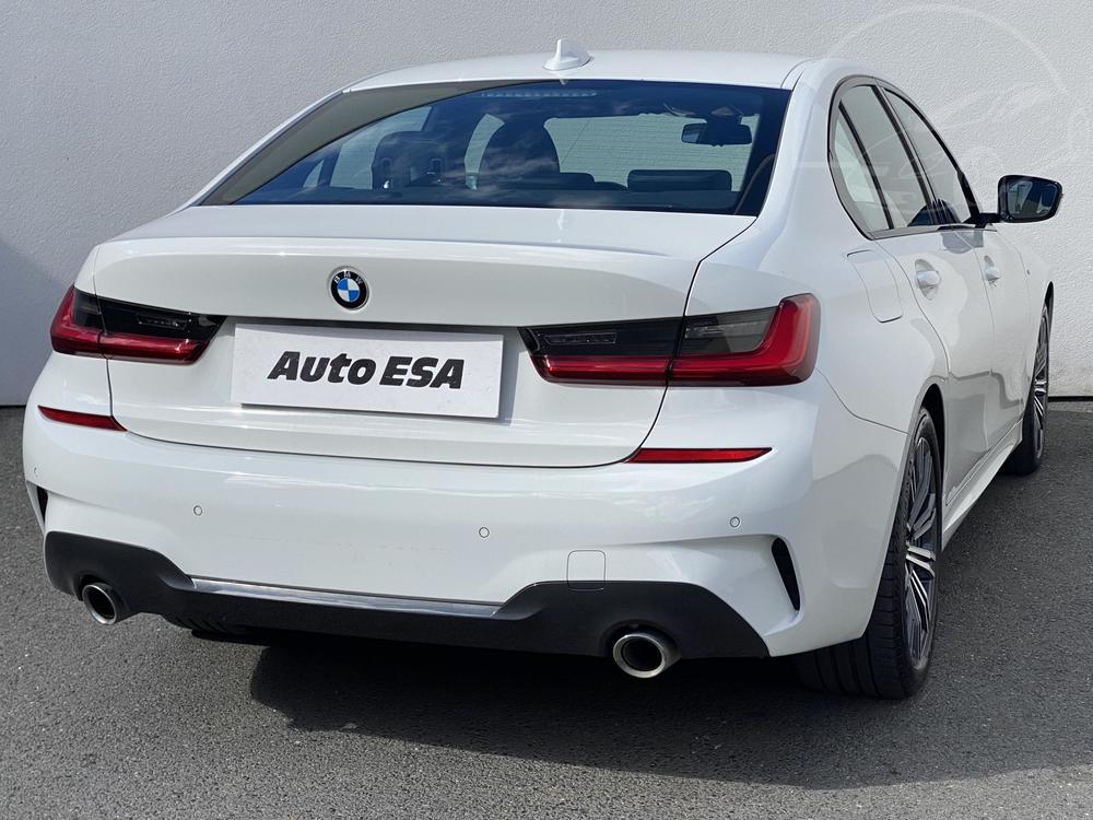 BMW 3 2.0 1.maj Serv.kniha, R