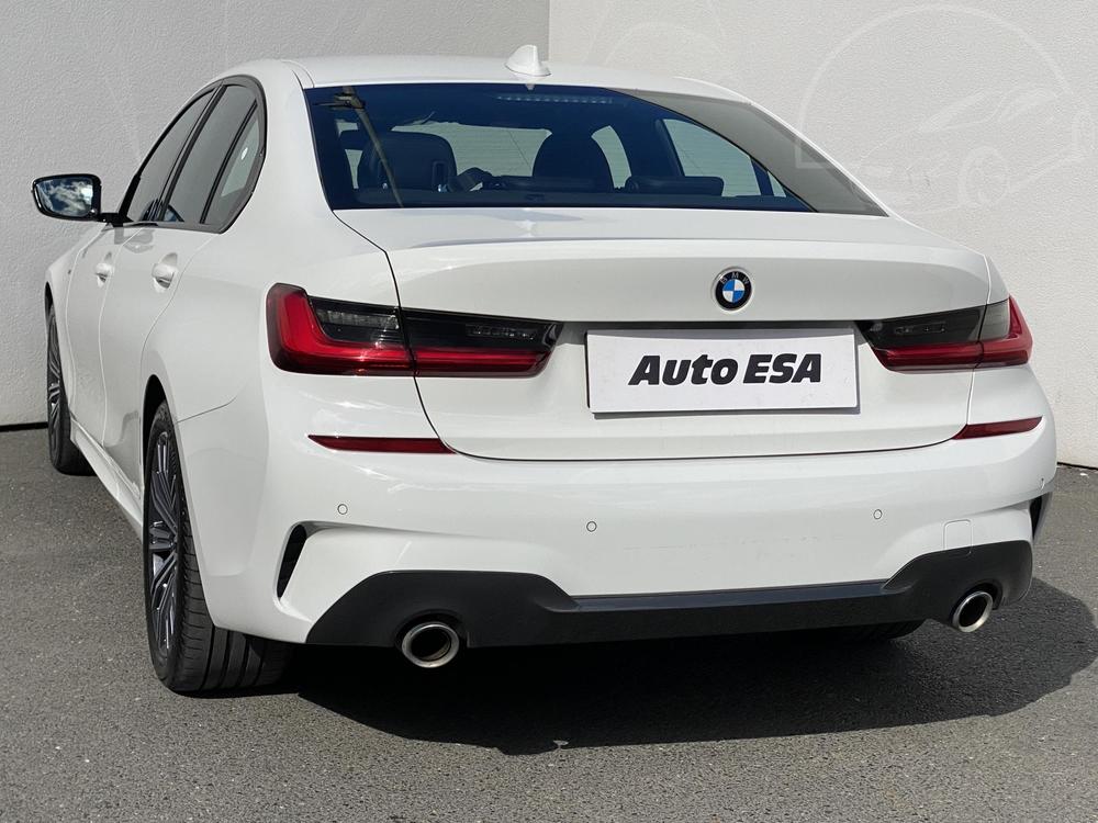 BMW 3 2.0 1.maj Serv.kniha, R