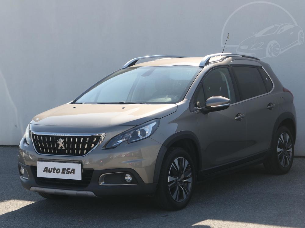 Peugeot 2008 1.2 PT 1.maj Serv.kniha, R