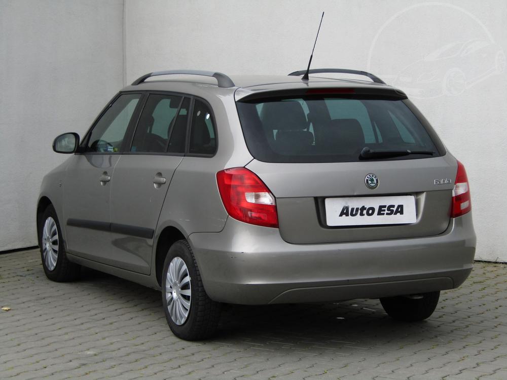 koda Fabia II 1.2 i, R