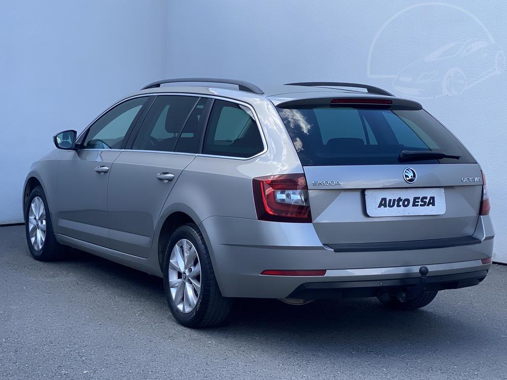 koda Octavia III 2.0 TDi Serv.kniha, R