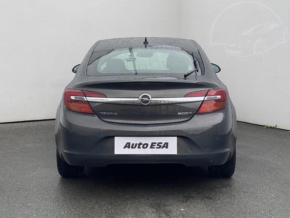 Opel Insignia 2.0 CDTi