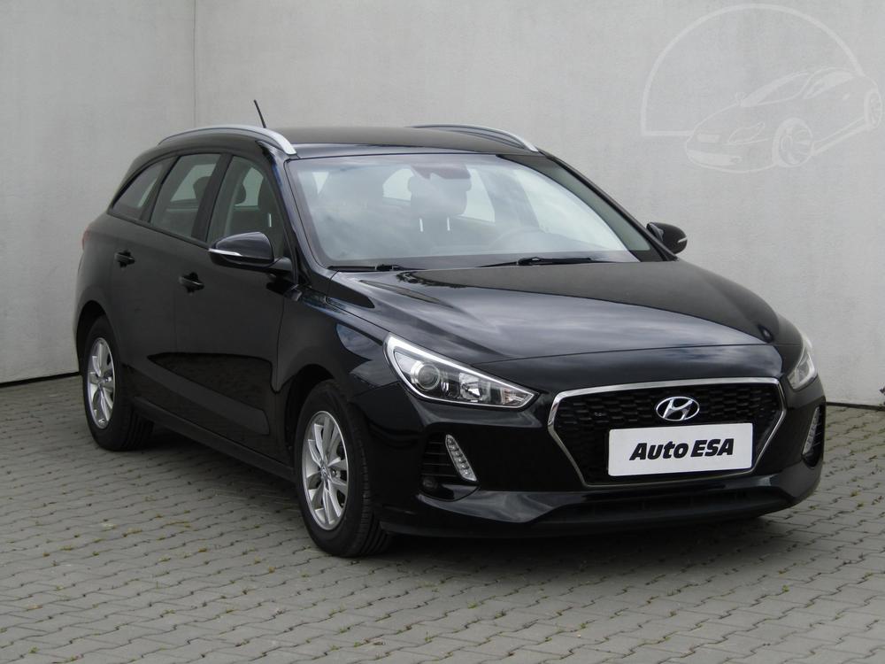 Hyundai i30 1.0 T-GDI Serv.kniha, ČR