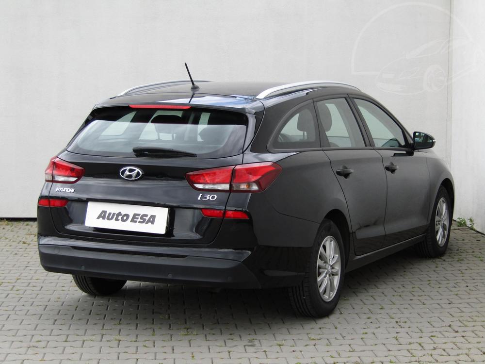 Hyundai i30 1.0 T-GDI Serv.kniha, R