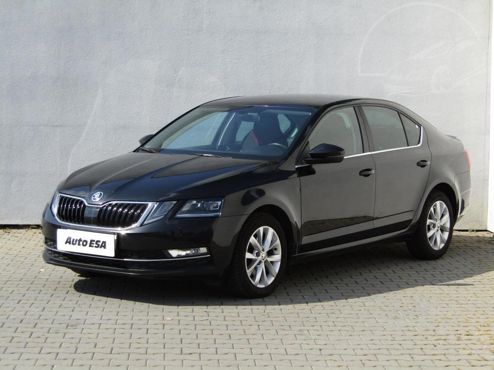 koda Octavia III 1.6 TDi, R